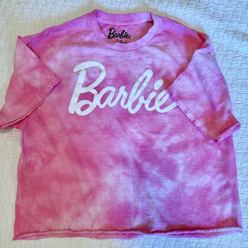 Barbie size L tee -cropped